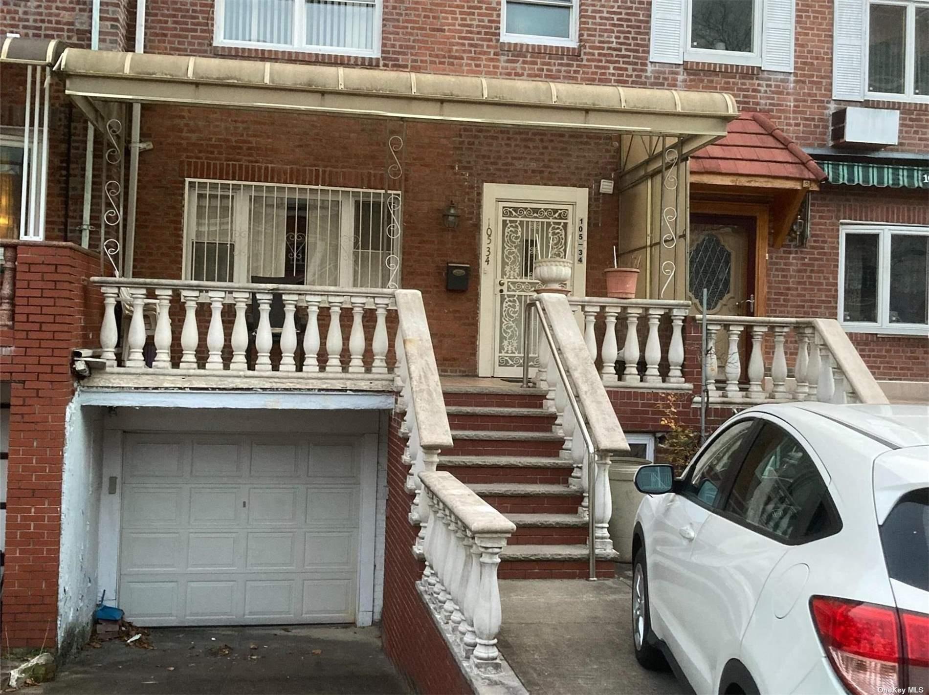 65 Road Rd, Forest Hills, Queens, NY - 3 Bedrooms  
3 Bathrooms - 