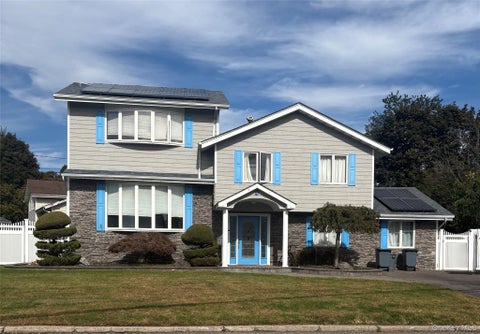 Photo of 5 Gaymore Road, Port Jefferson Station, NY 11776 (MLS # 1065821)
