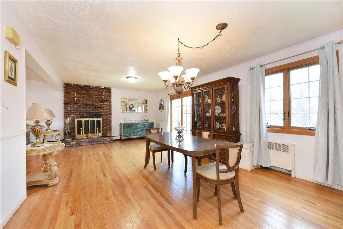 103 Arlyn Drive, Massapequa, New York image 10