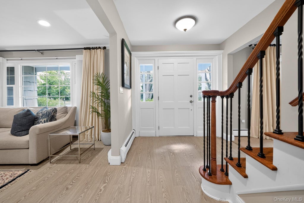 Photo of 10 Copeland Drive, Suffern, NY 10901 (MLS # 1046049)