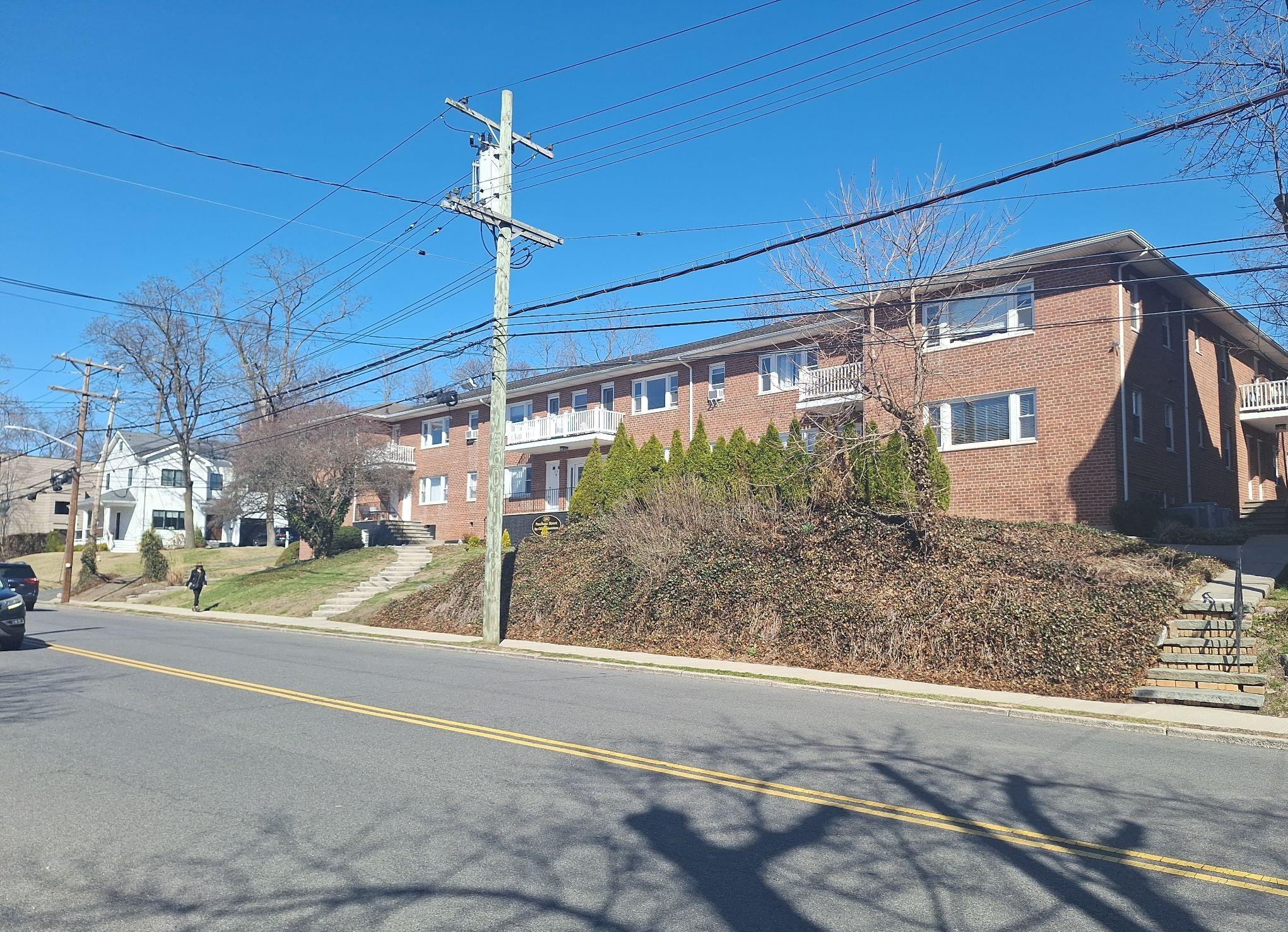 184 Purchase Street, Rye, New York image 2