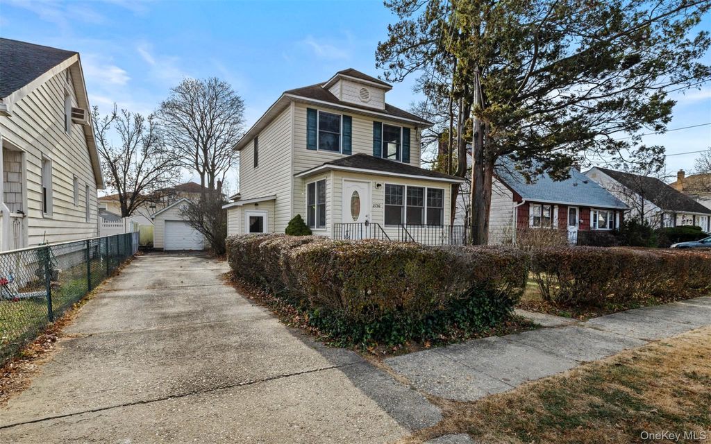 Photo of 2730 Orchard Street, North Bellmore, NY 11710 (MLS # 943270)