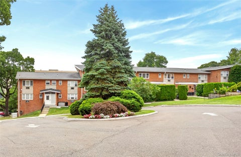 Homes For Sale - 671 Pelham Road #D9<br/> New Rochelle, NY 10805