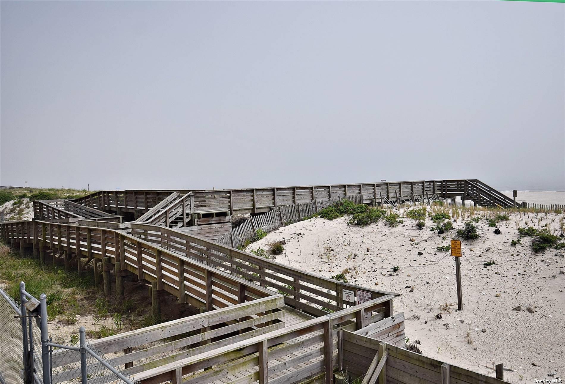 700 Shore Road Rd #2U, Long Beach, New York image 15