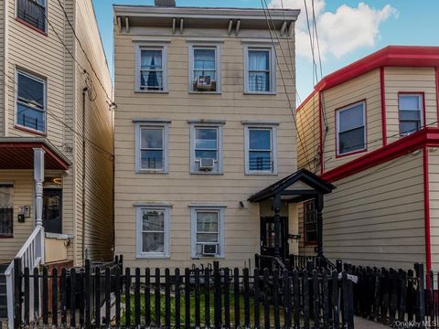 Multifamily For Sale - 18 Porach Street<br/> Yonkers, NY 10701