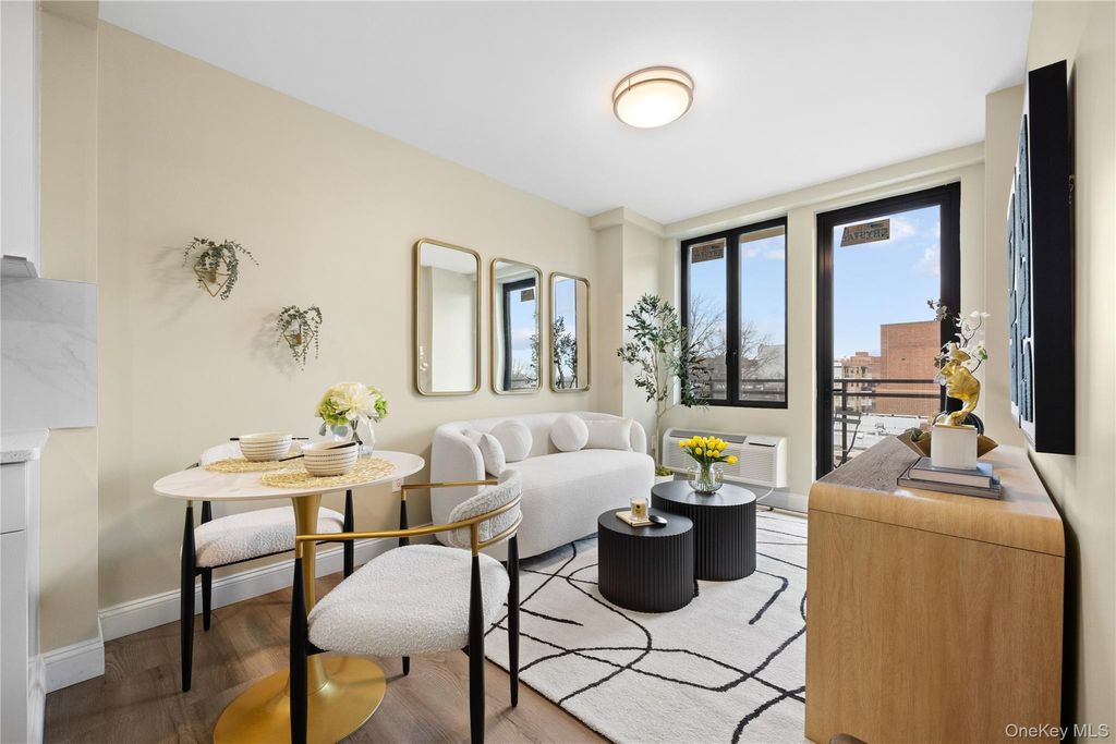 Photo of 163-07 72nd Ave St #4D, Fresh Meadows, NY 11365 (MLS # 951518)