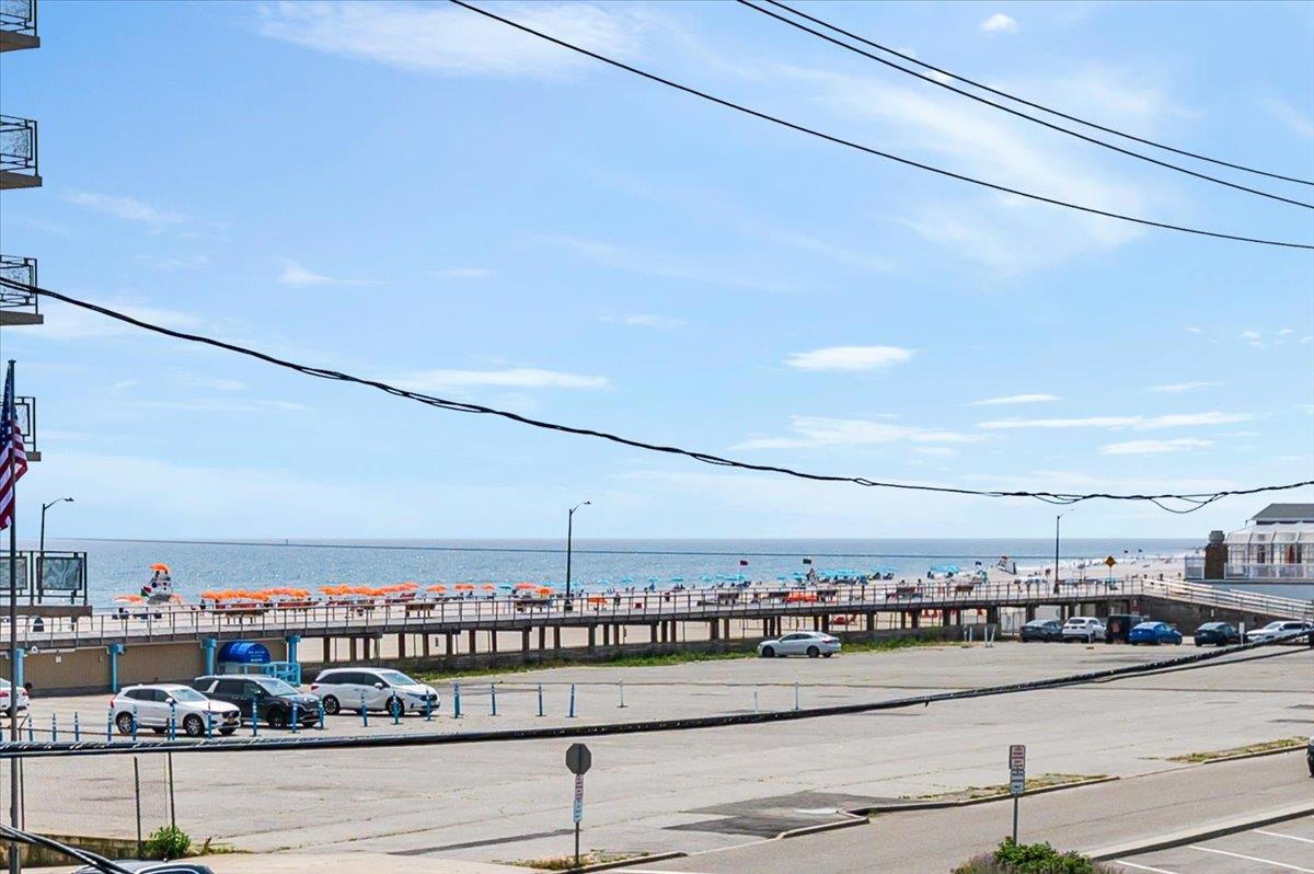 Atlantic Beach, New York 11509, United States, 3 Bedrooms Bedrooms, ,3 BathroomsBathrooms,Residential,Active,157367