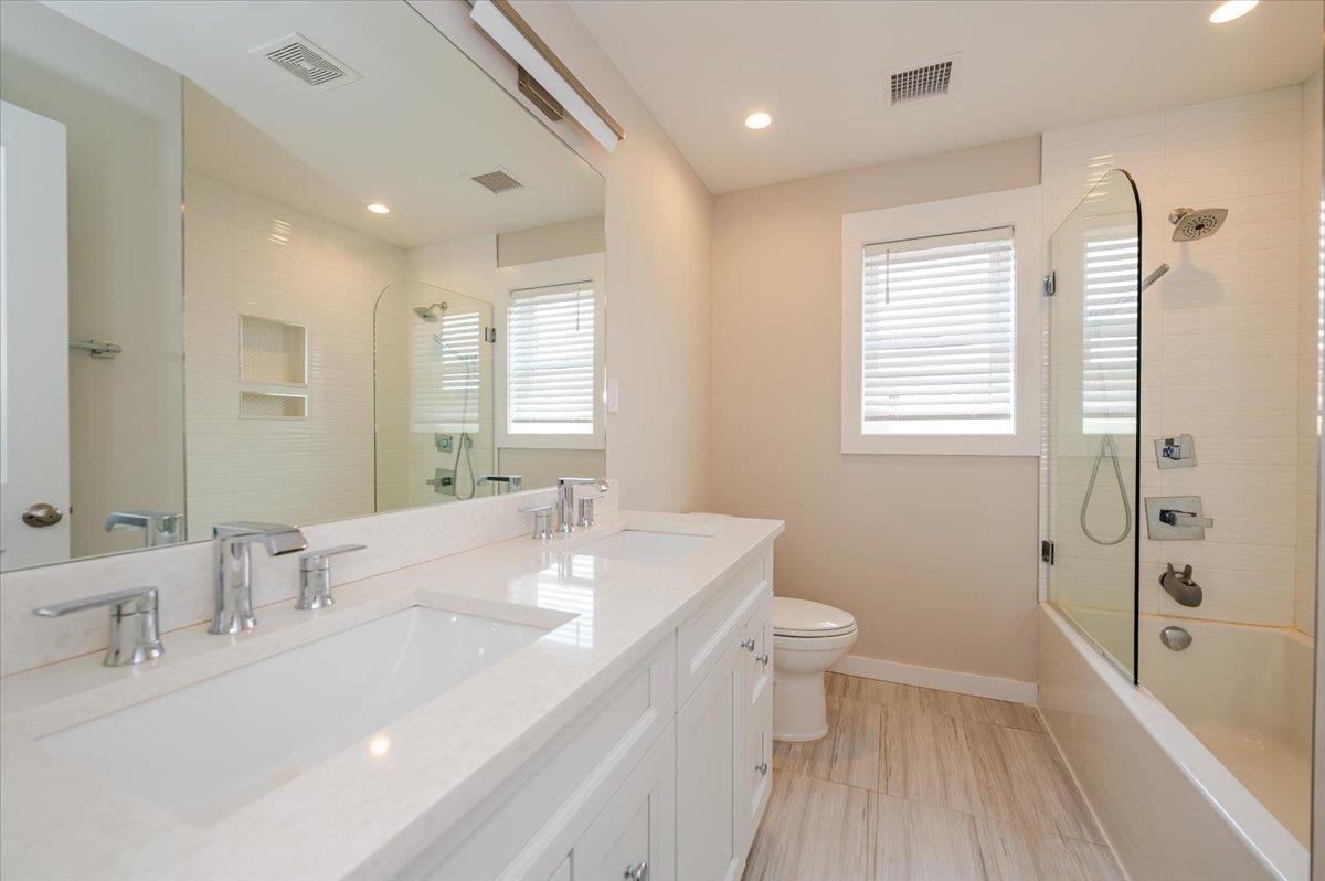 Atlantic Beach, New York 11509, United States, 3 Bedrooms Bedrooms, ,3 BathroomsBathrooms,Residential,Active,157367