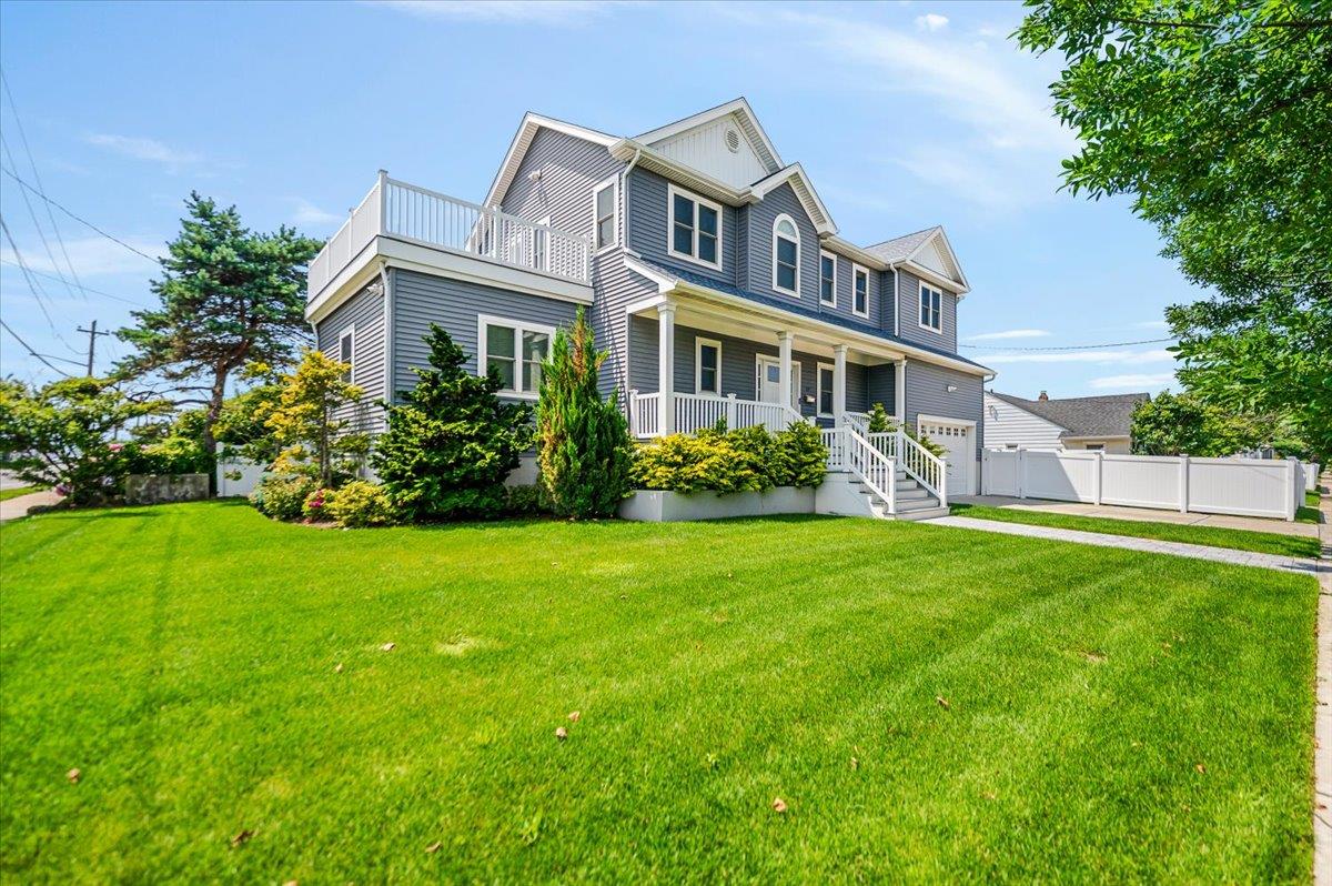 Atlantic Beach, New York 11509, United States, 3 Bedrooms Bedrooms, ,3 BathroomsBathrooms,Residential,Active,157367