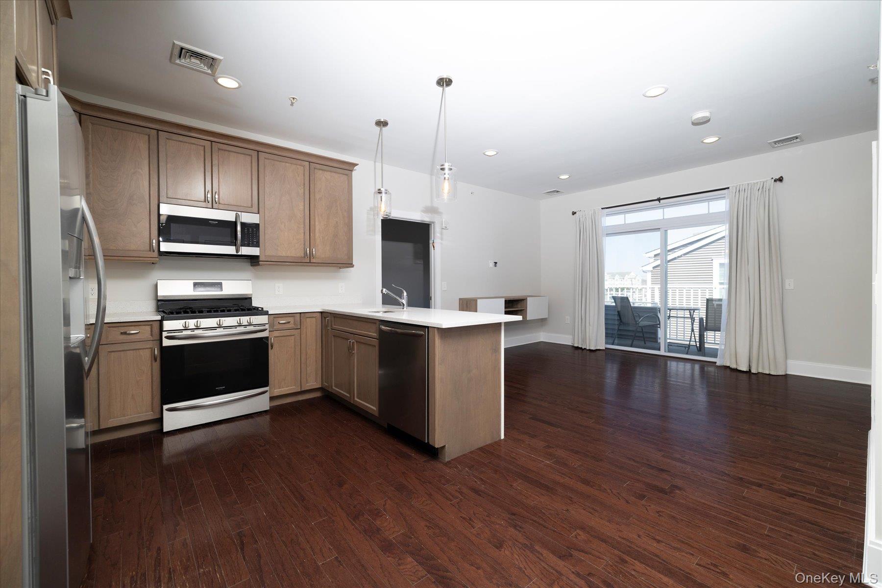 631 Marina Pointe Drive 631