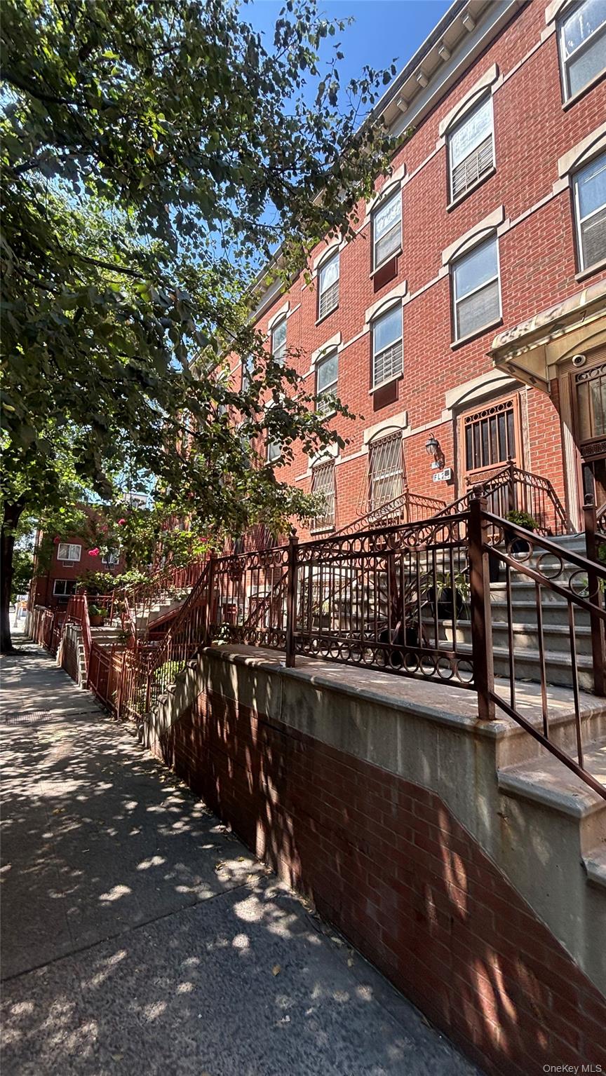 5 E 117th Street