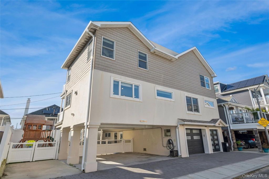 Photo of 71 Michigan Street, Long Beach, NY 11561 (MLS # 918893)