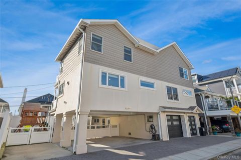 Photo of 71 Michigan Street, Long Beach, NY 11561 (MLS # 918893)