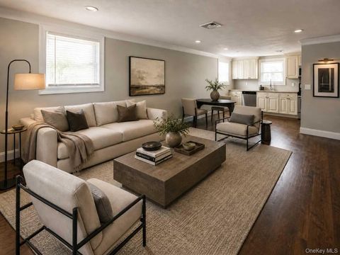 Multifamily For Rent - 27 Southridge Drive #2<br/> Glen Cove, NY 11542