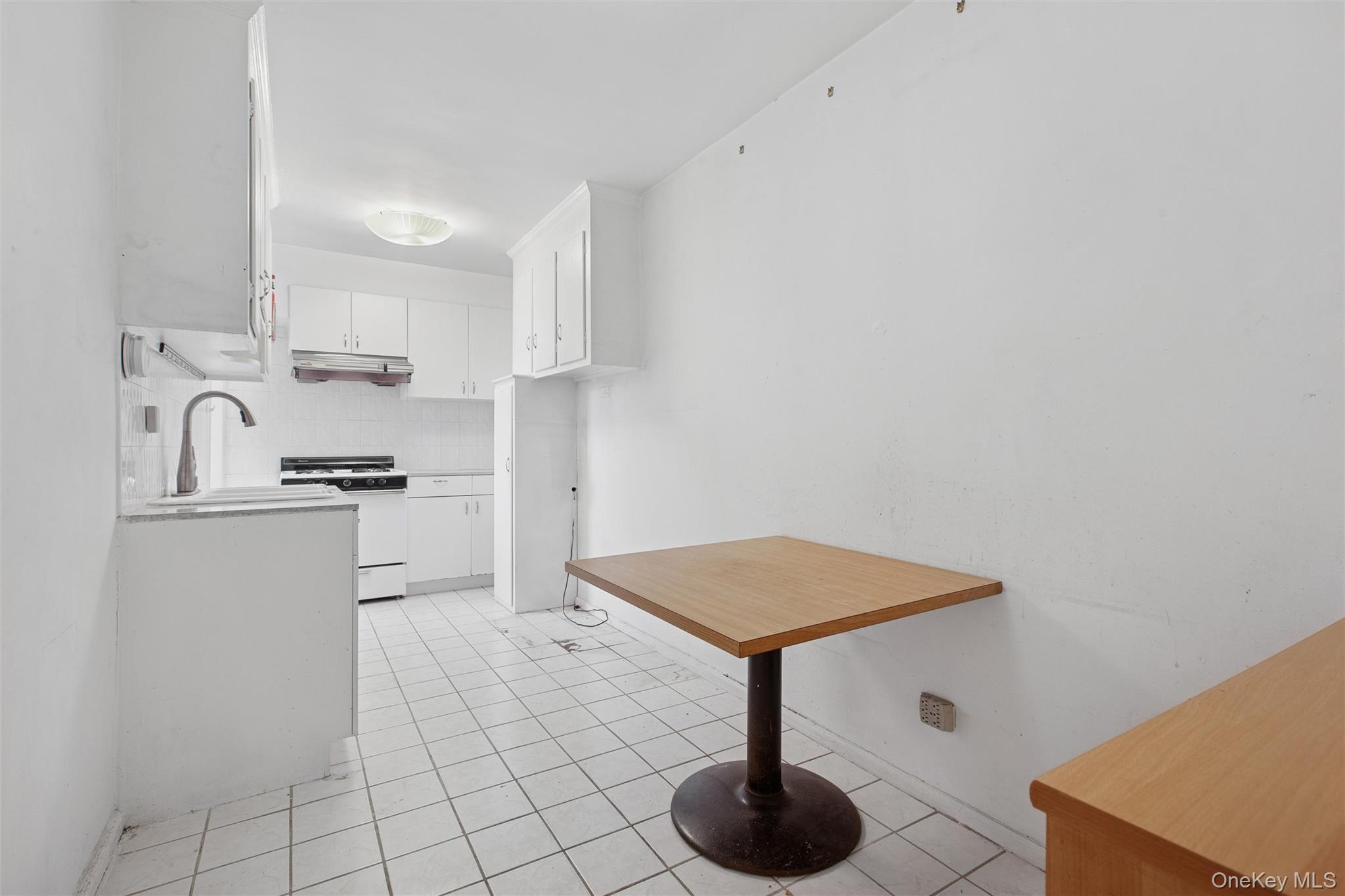 33-24 91st Street 6L