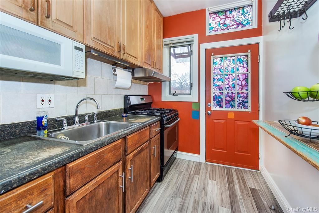 Photo of 1321 Bristow Street, Bronx, NY 10459 (MLS # 1004861)