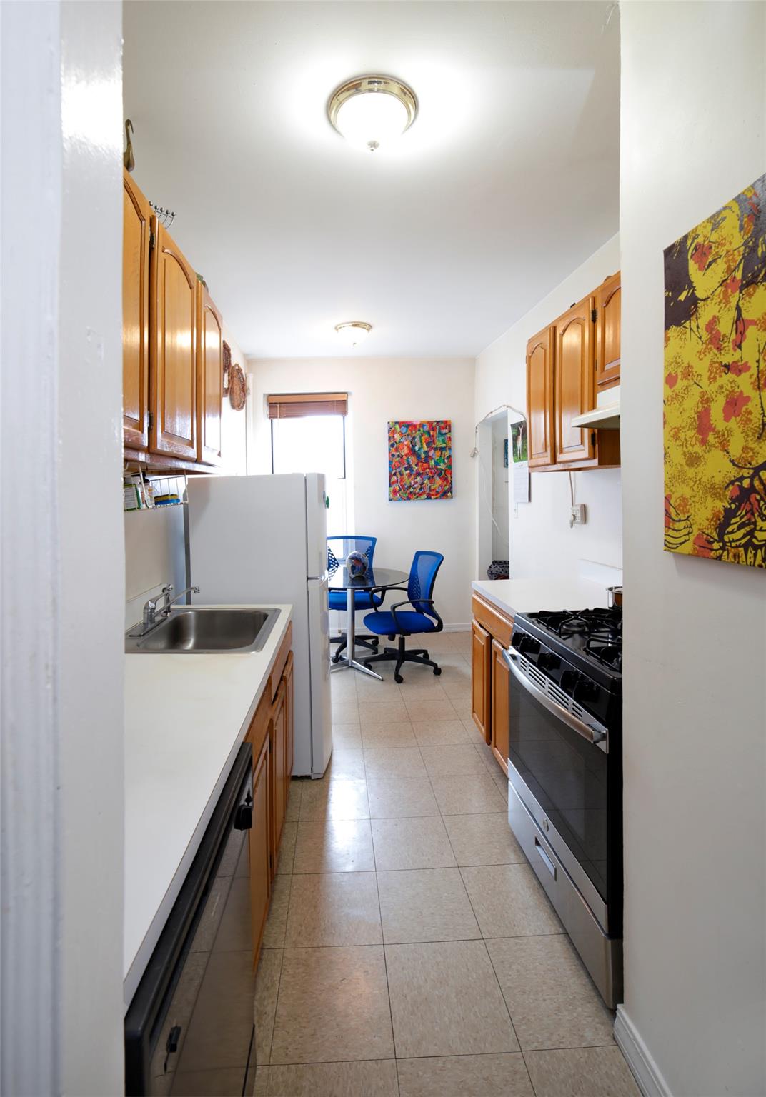 472 Gramatan Avenue #5R, Mount Vernon, New York image 3