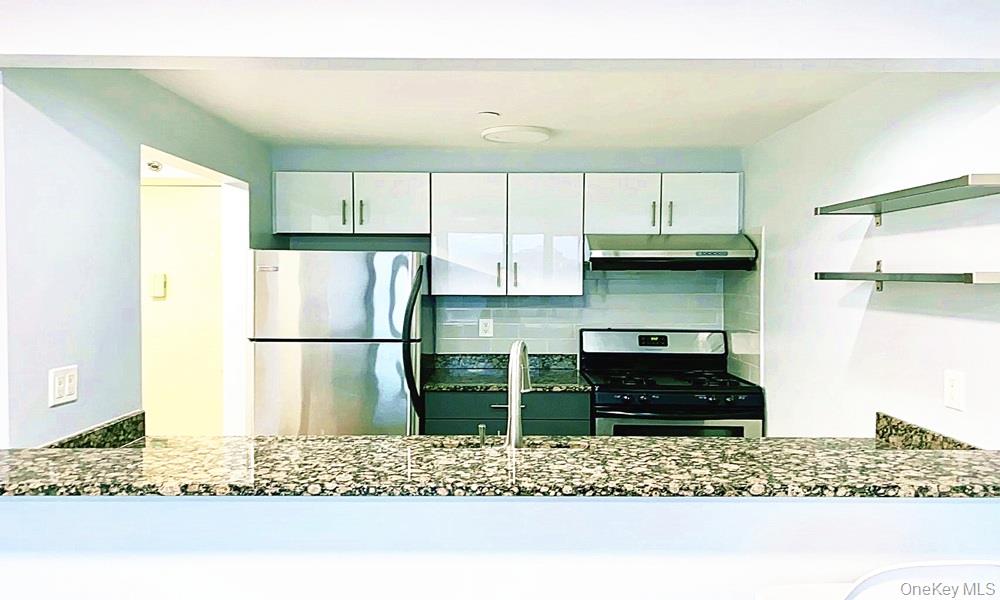 60-70 Woodhaven Boulevard 5D