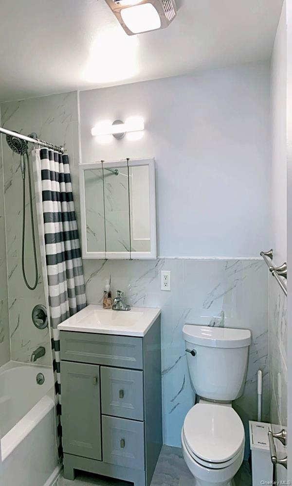 60-70 Woodhaven Boulevard 5D