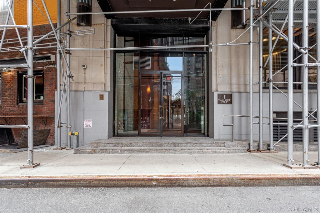 Photo of 1 Wall Street #605, New York (Manhattan), NY 10005 (MLS # 1043824)