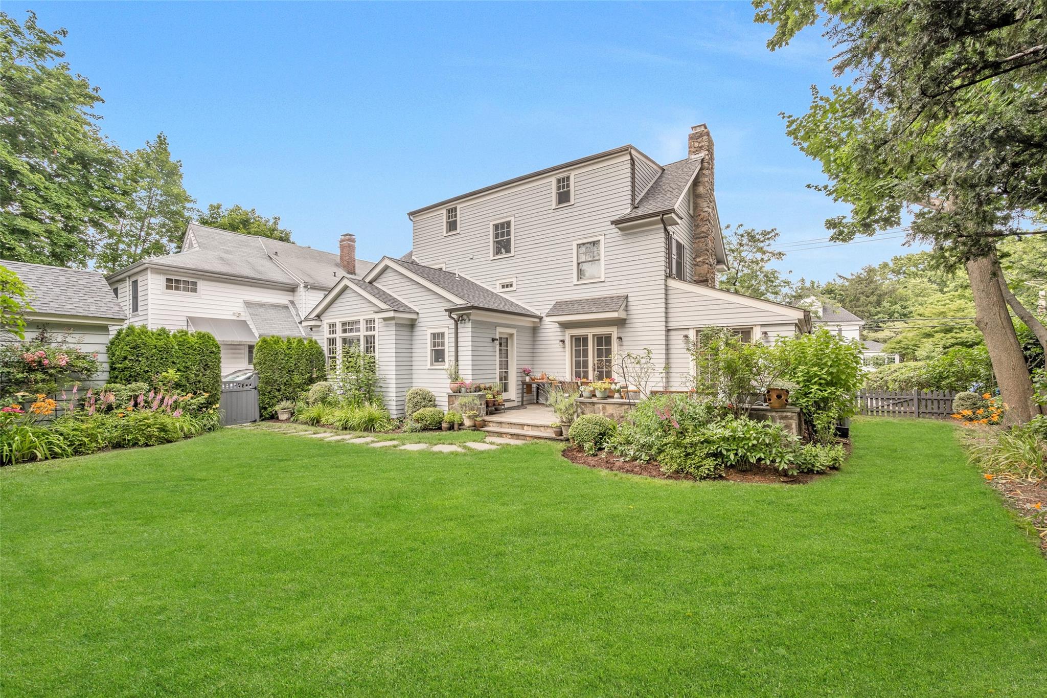 64 Chatsworth Avenue, Larchmont, New York image 31
