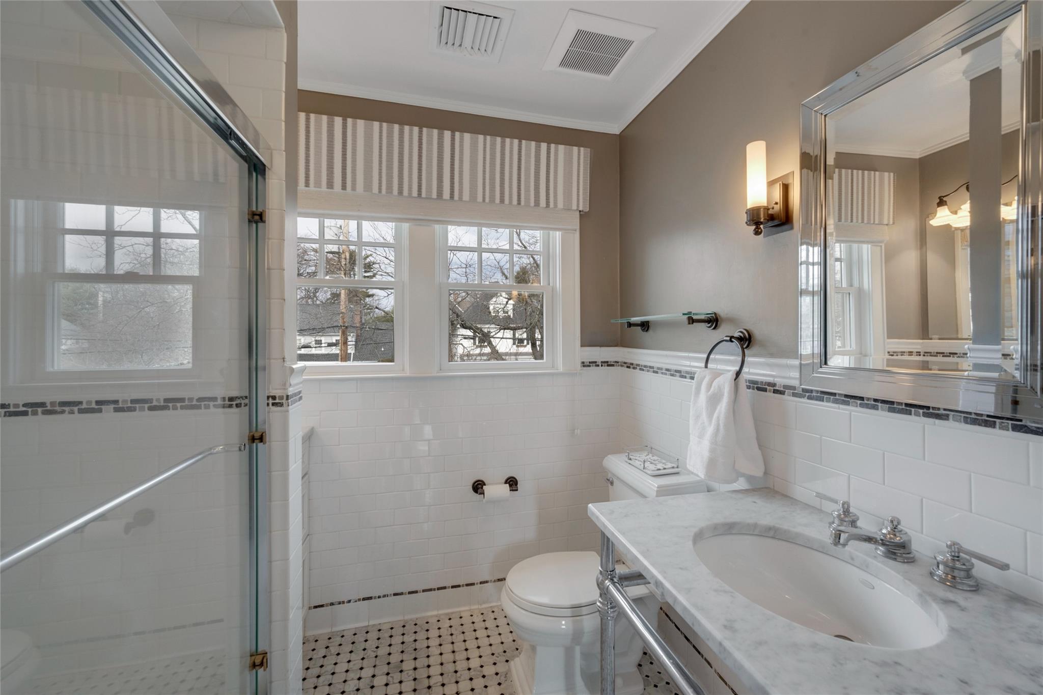 64 Chatsworth Avenue, Larchmont, New York image 20