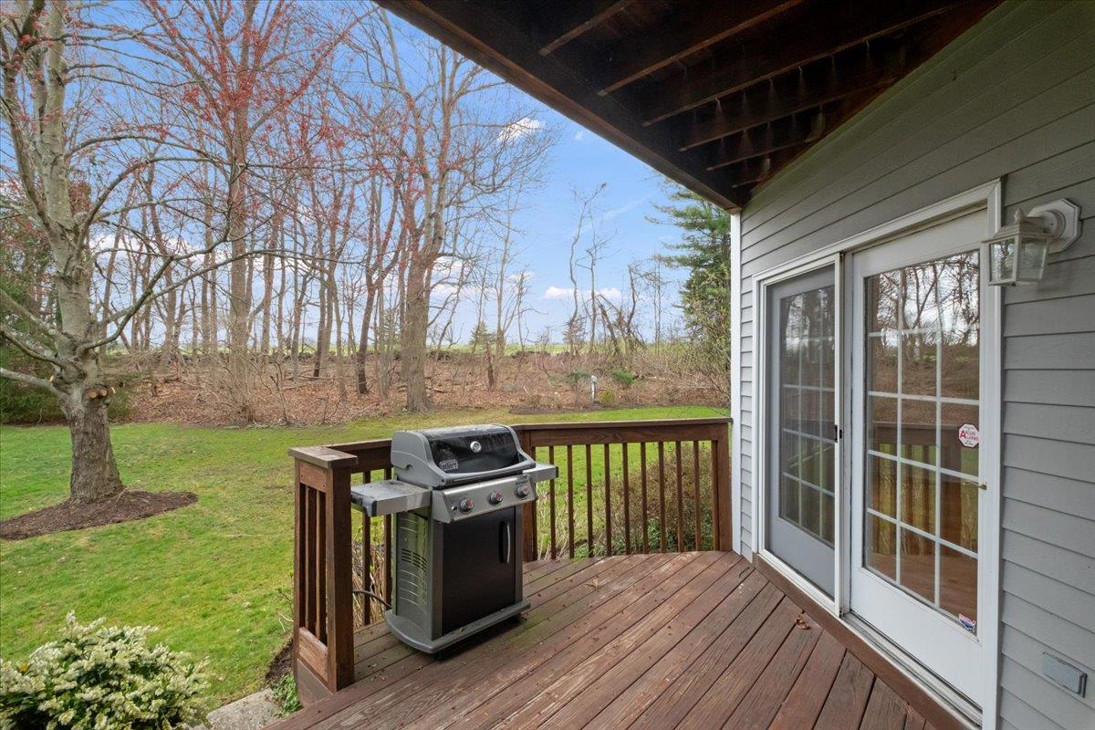 95 Club Pointe Drive, White Plains, New York image 19