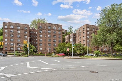 Homes For Sale - 3017 Riverdale Avenue #5J<br/> Bronx, NY 10463