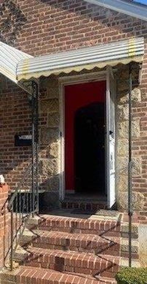 Homes For Sale - 8127 247th Street St<br/> Bellerose, NY 11426