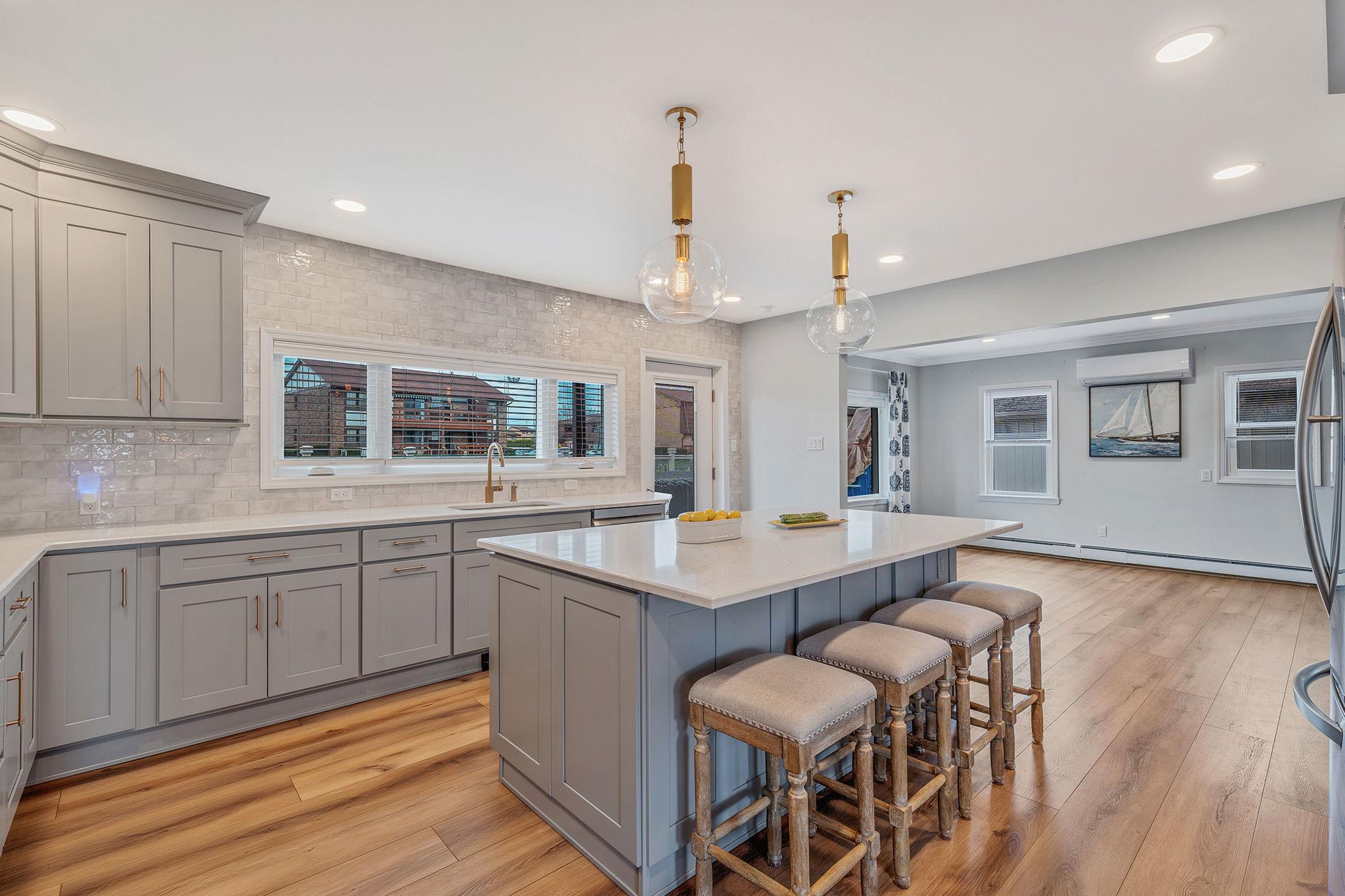 179 Baylawn Avenue Ave, Copiague, New York image 16