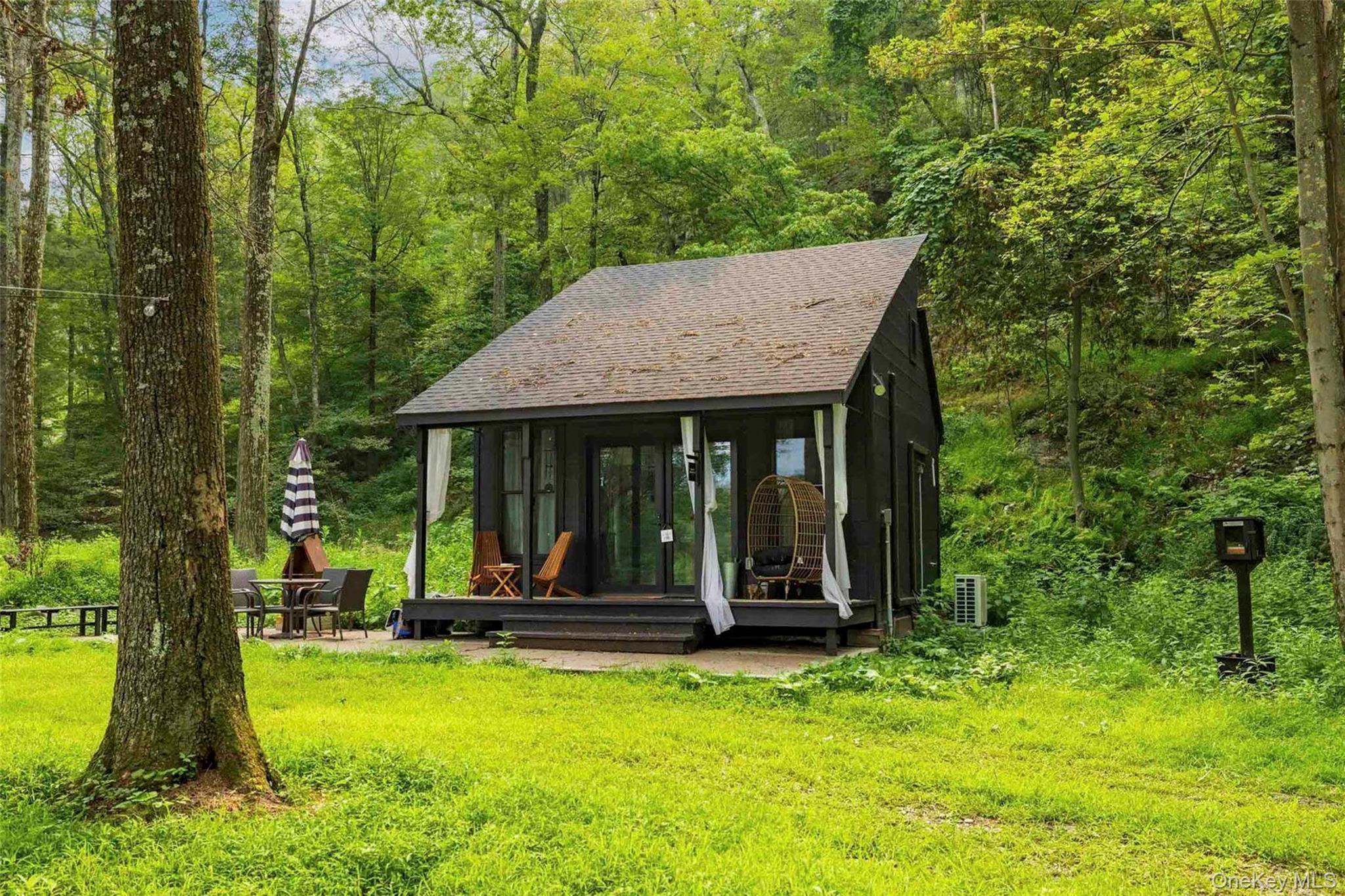 132-134 Irish Cape Road