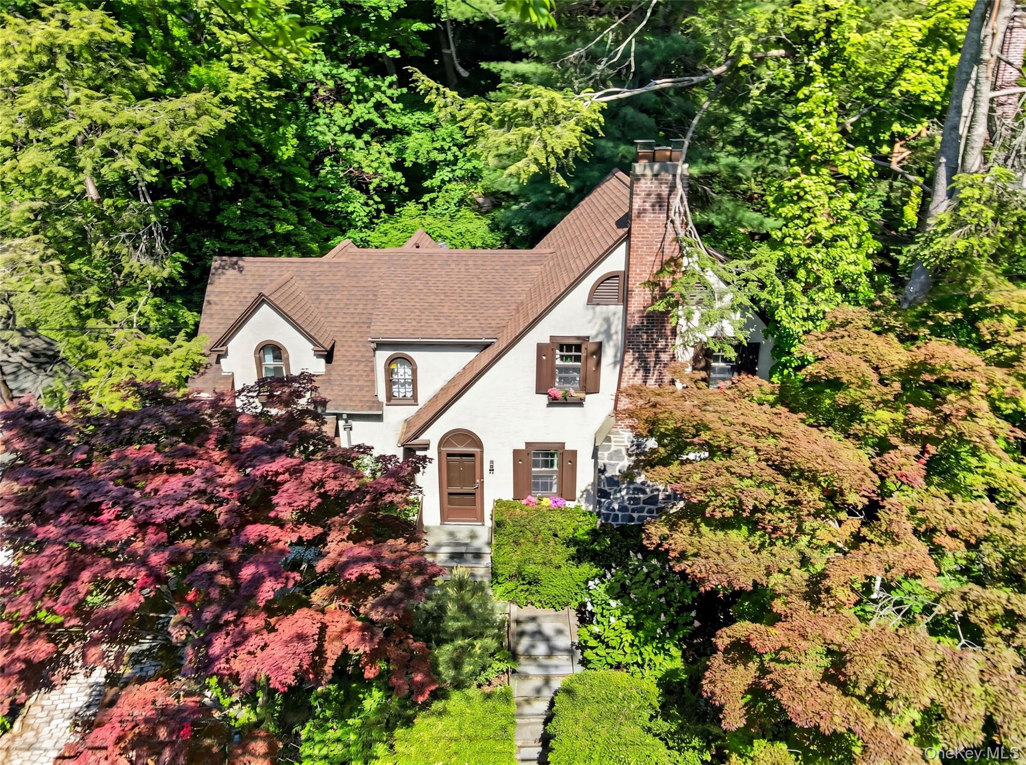 77 Edgemont Road