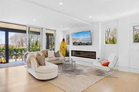 Photo of 2803 Noyac Road, Sag Harbor, NY 11963 (MLS # 922164)