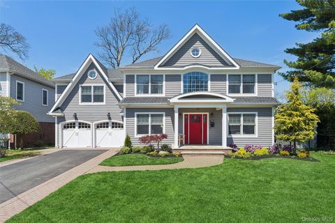 Photo of 1989 Carman Court, Merrick, NY 11566 (MLS # 987814)