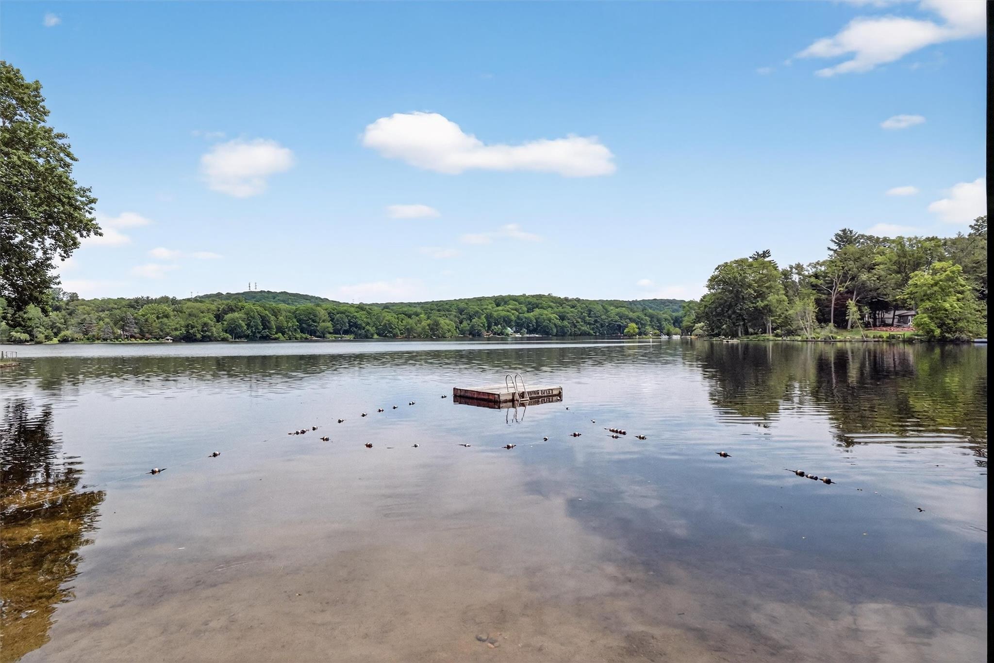 Putnam Valley, New York 10579, United States, 2 Bedrooms Bedrooms, ,2 BathroomsBathrooms,Residential,Active,167272