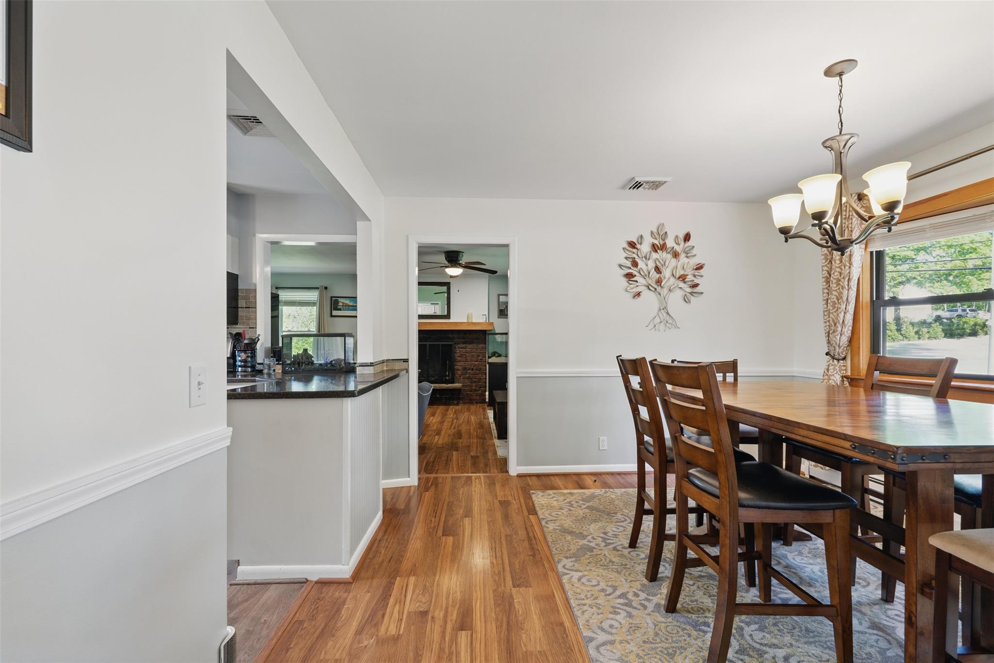 484 Noxon Road, Poughkeepsie, New York image 16