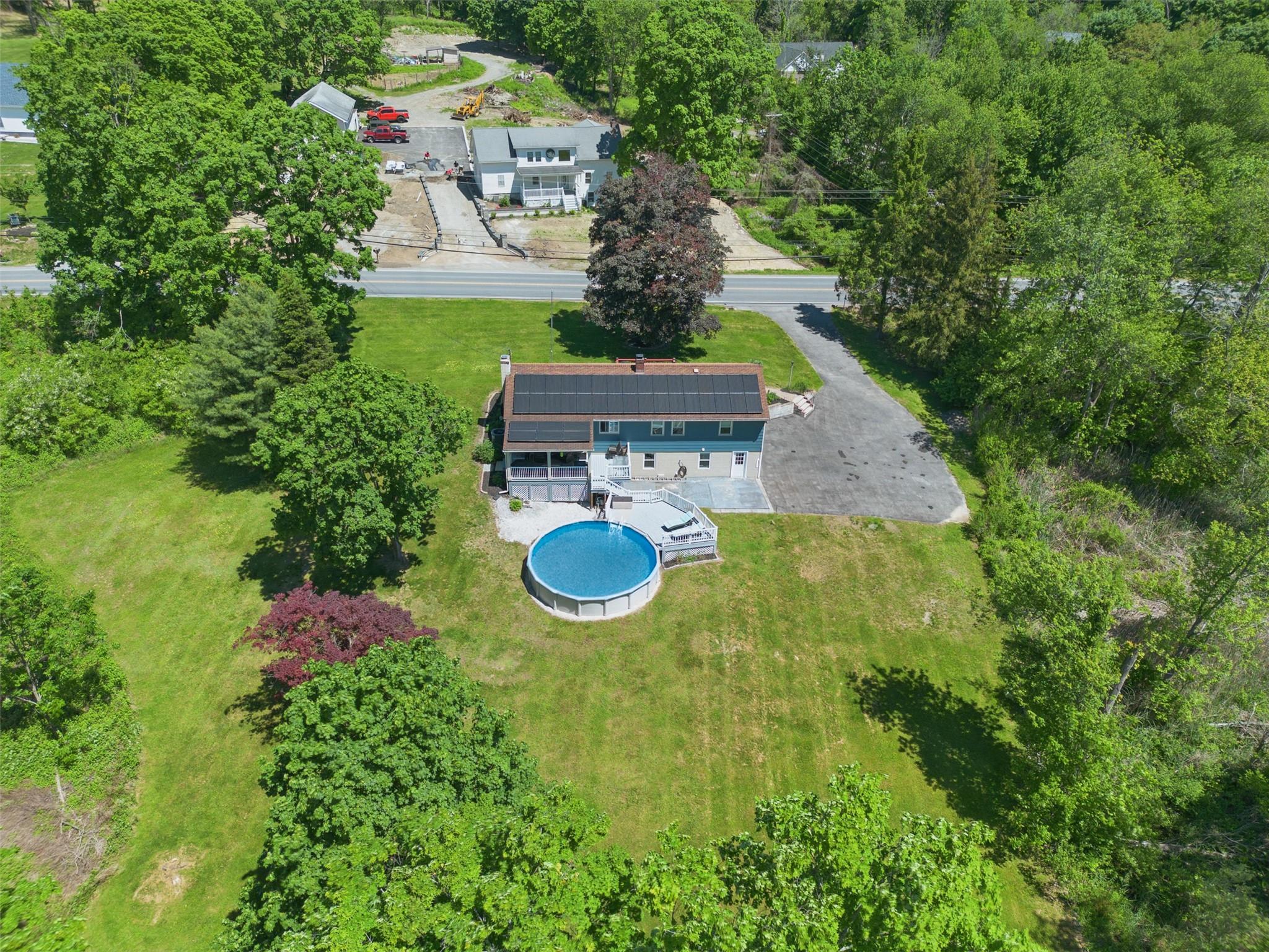 484 Noxon Road, Poughkeepsie, New York image 5