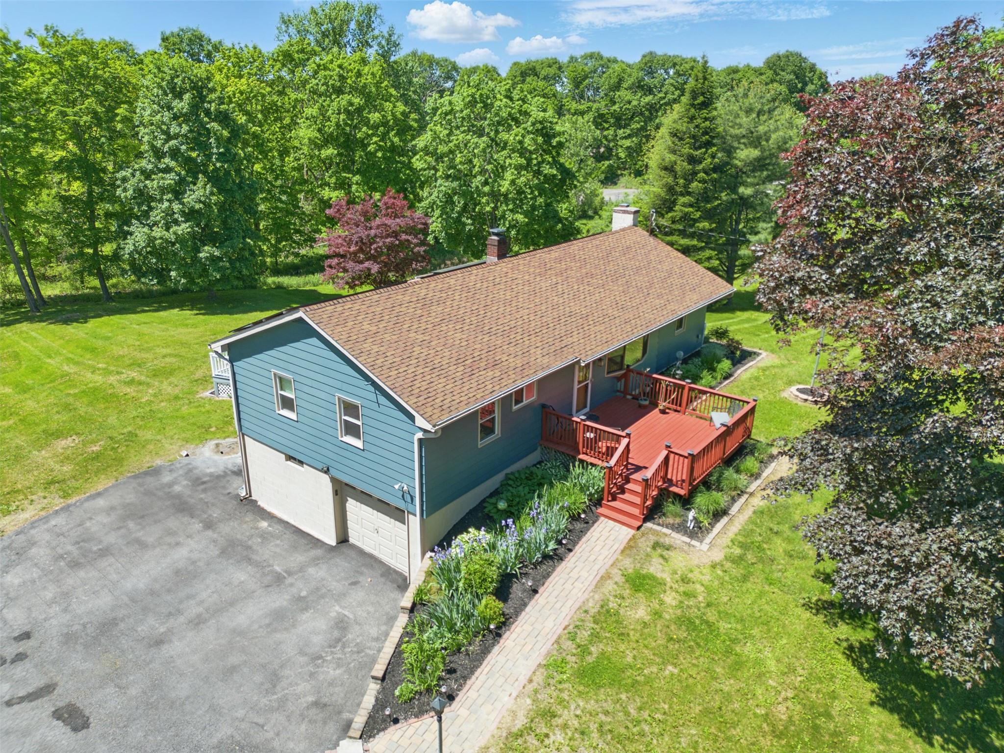 484 Noxon Road, Poughkeepsie, New York image 2