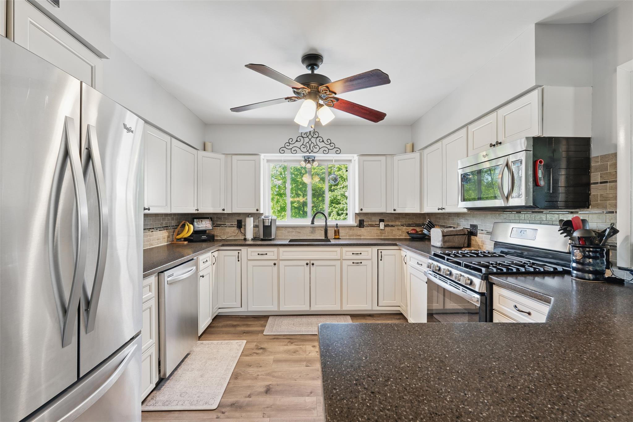 484 Noxon Road, Poughkeepsie, New York image 14
