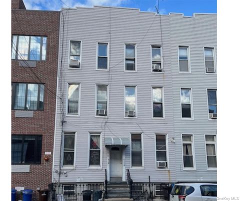 11-21 47th Road Long Island City NY 11101