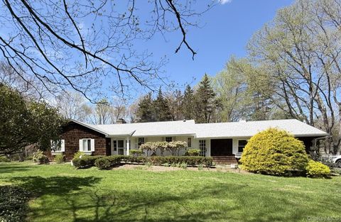 Photo of 9 Cedar Hill Lane, Pound Ridge, NY 10576 (MLS # 988359)