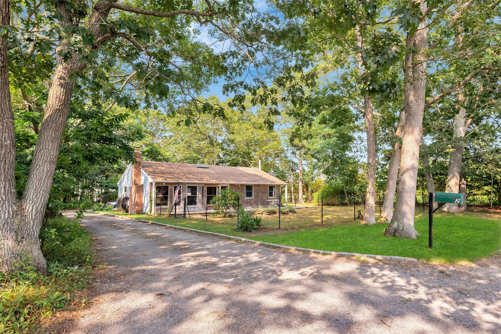2 Fairview Street