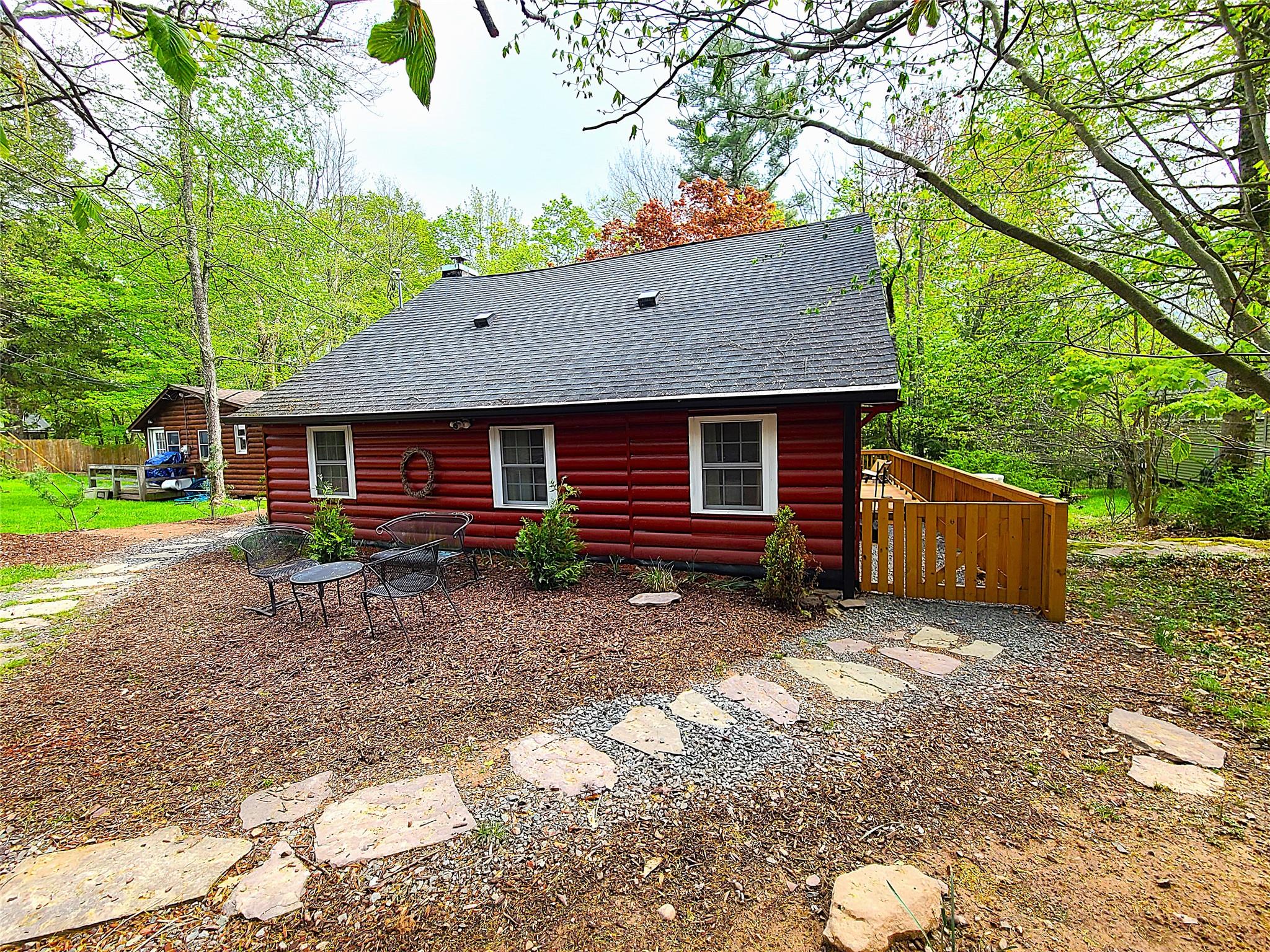 112 E Thompson Place, Smallwood, New York image 37