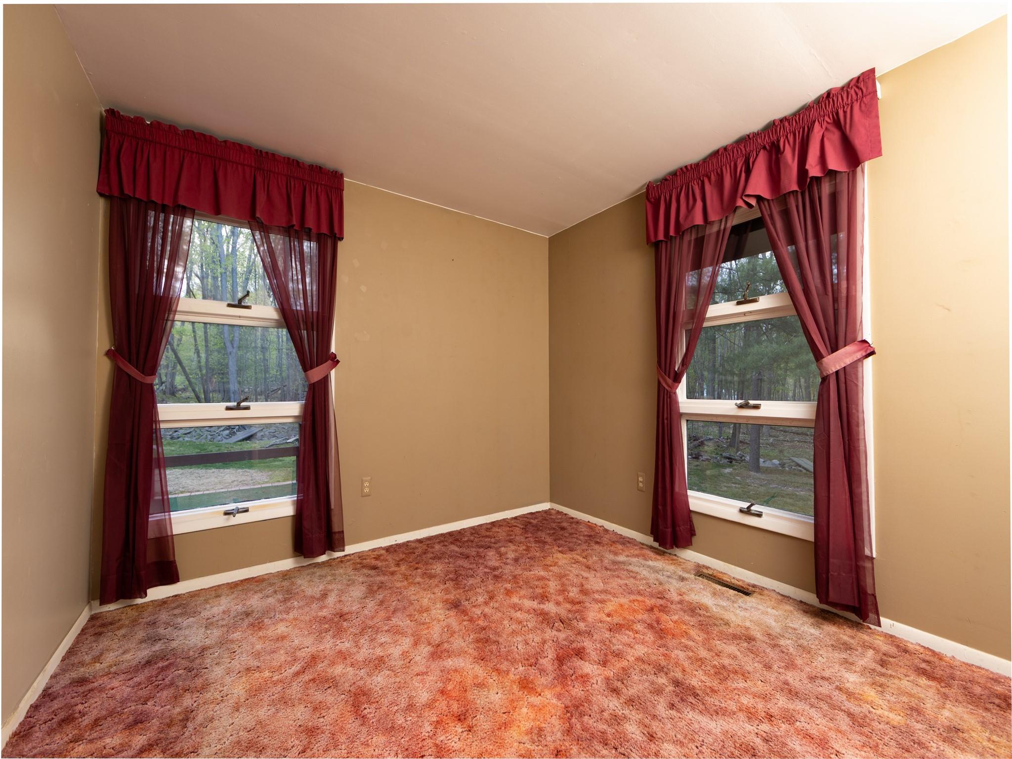 61 Reinhardt Road, Middletown, New York image 9