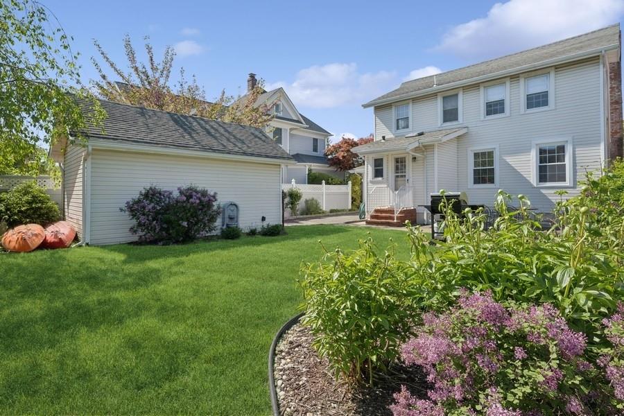 339 Pine Street, Freeport, New York image 31