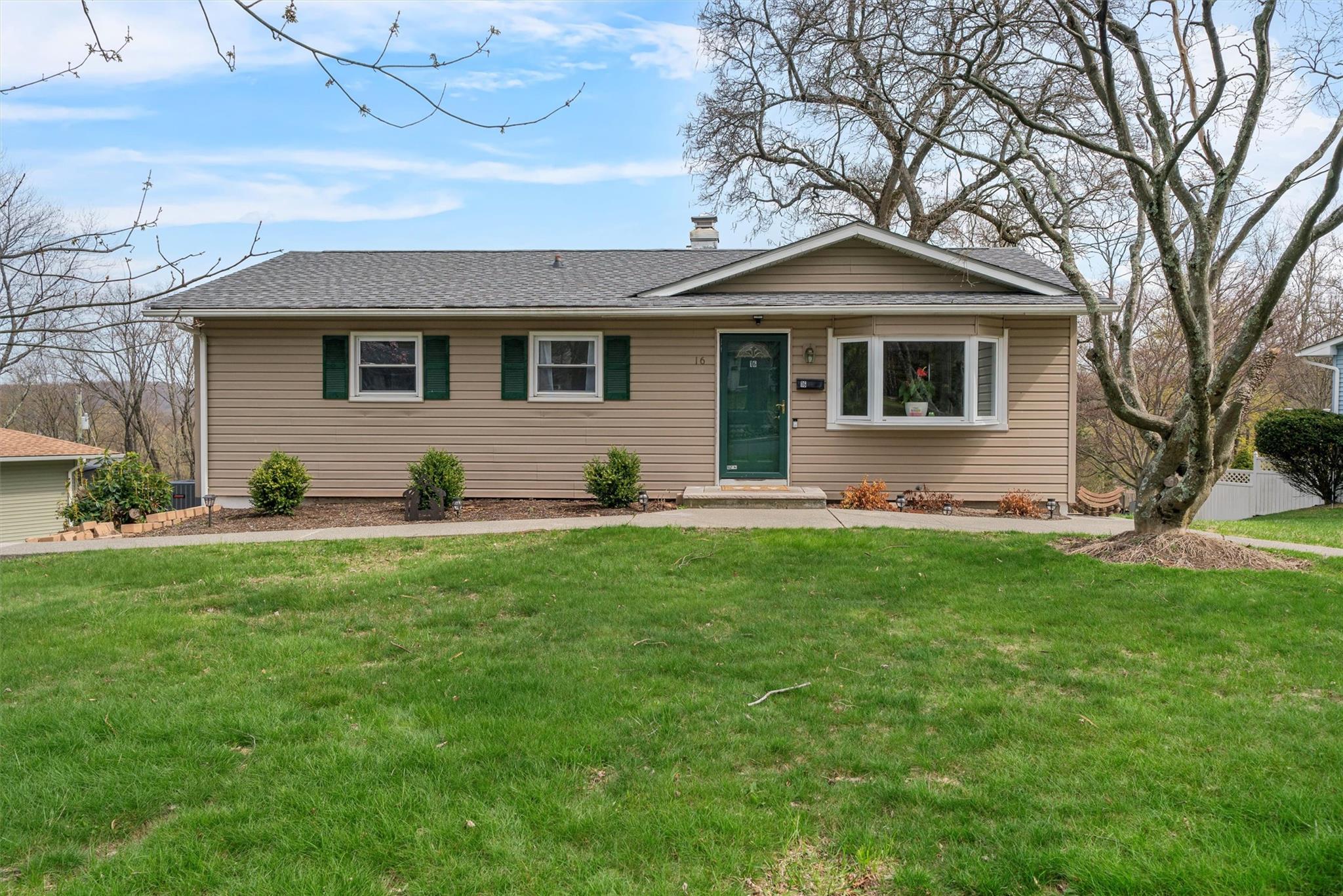 16 Cooper Drive, Monroe, New York image 5