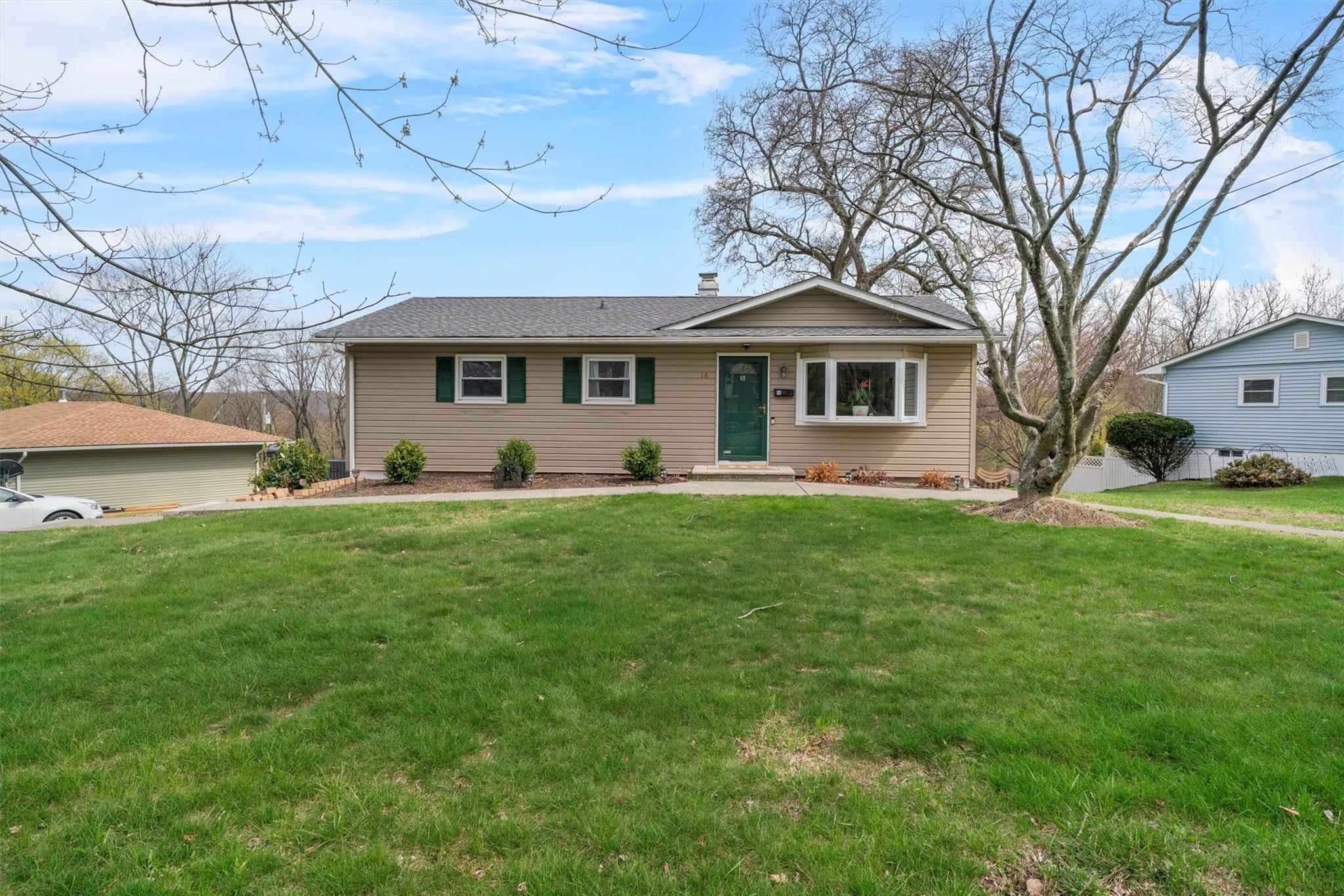 16 Cooper Drive, Monroe, New York image 3
