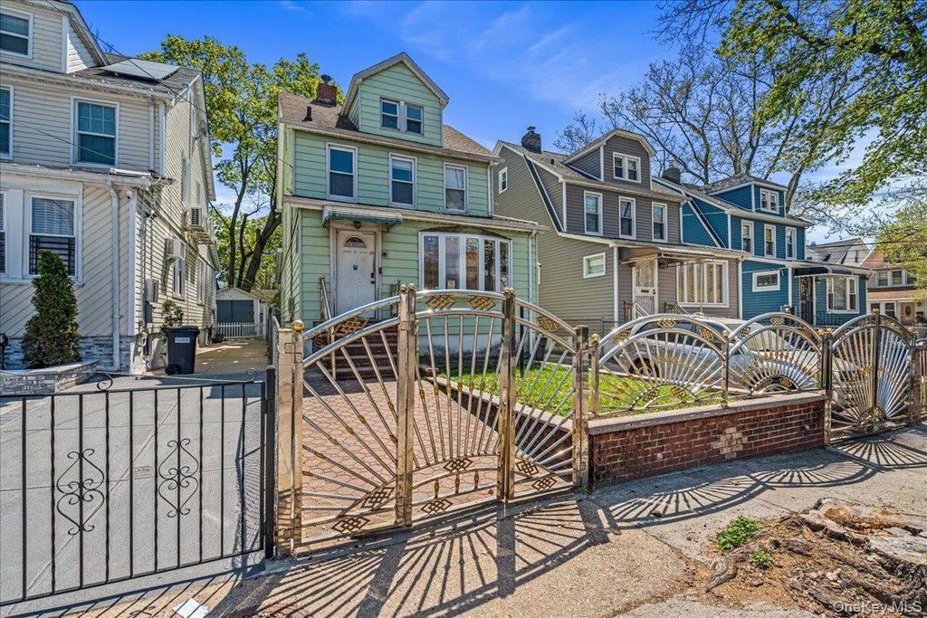 Photo of 19708 115th Avenue, Saint Albans, NY 11412 (MLS # 988168)