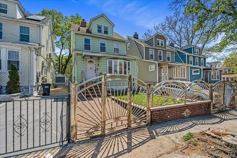 Homes For Sale - 19708 115th Avenue<br/> Saint Albans, NY 11412