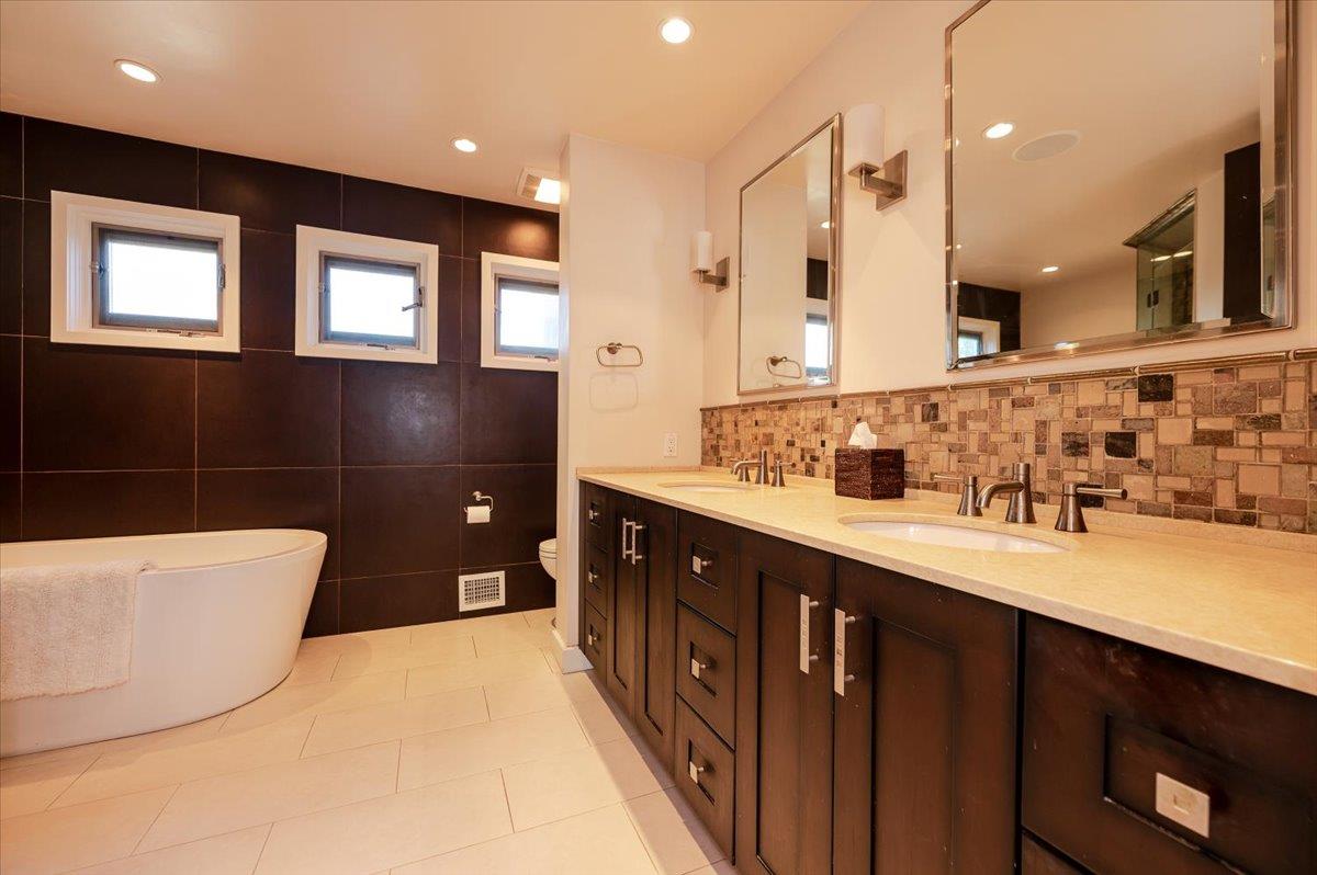 18 Bayberry Rdg Rdg, Roslyn, New York image 19